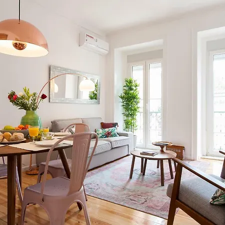 Apartment 2 Stylish Flat At Bairro Alto-principe Real *