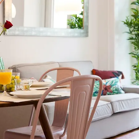 Apartment 2 Stylish Flat At Bairro Alto-principe Real