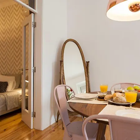 Apartment 2 Stylish Flat At Bairro Alto-principe Real Lisbon