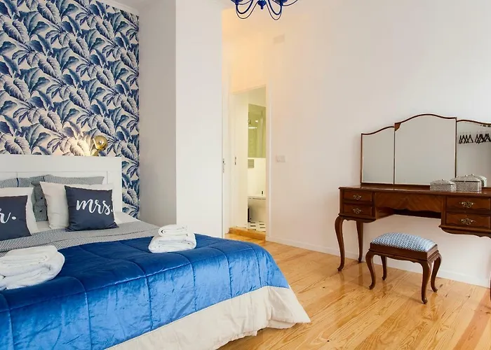 2 Stylish Flat At Bairro Alto-principe Real Apartman